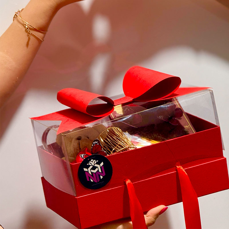 پک هدیه قرمز HeartBox